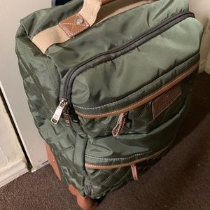 Tommy Hilfiger wheeled travel bag